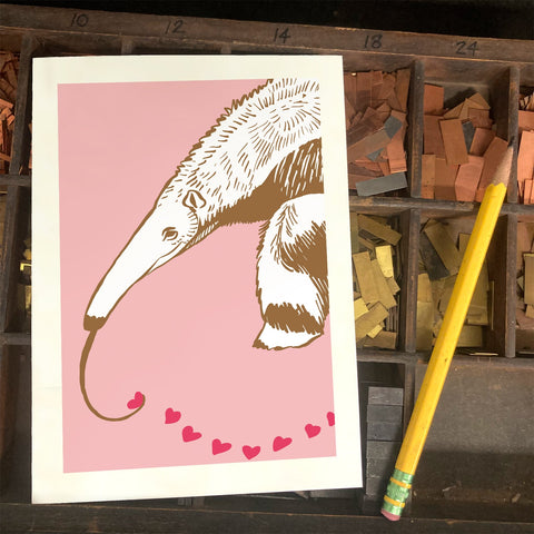 RLO-229 Anteater with Hearts