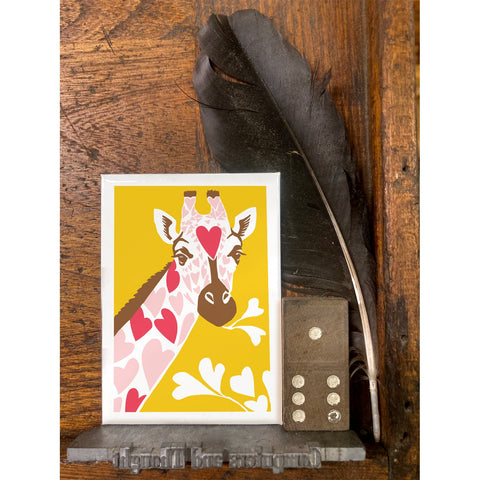 RLO-230 Giraffe with Hearts