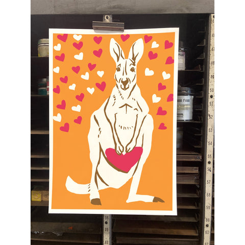 RLO-232 Kangaroo and Hearts